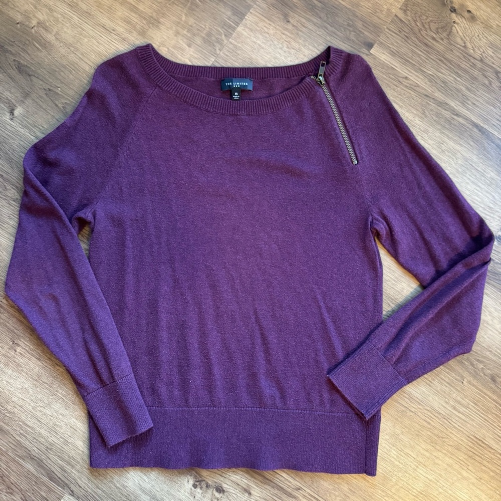 EUC - The Limited - Dark Purple Women's Sweater with Zipper Accent